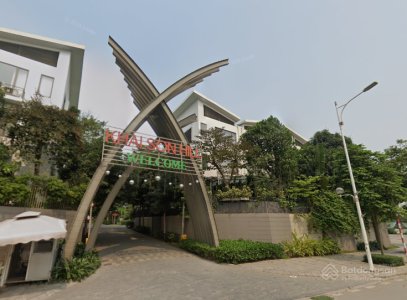 Khai Sơn Hill