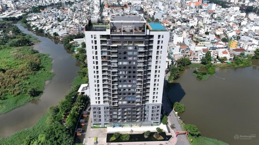Ascent Lakeside
