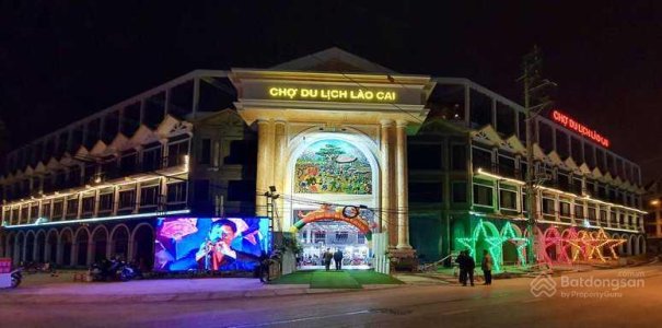 Chợ Du lịch Lào Cai