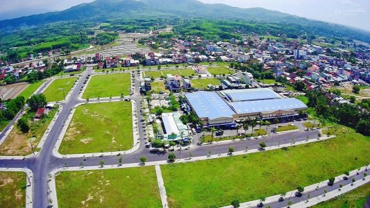 Khu phố chợ Đông Phú