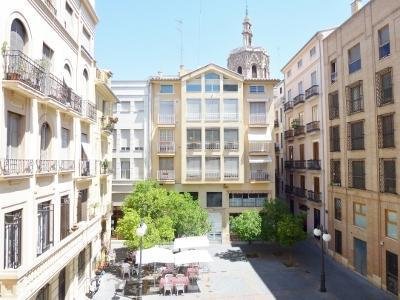 Veronica Apartments