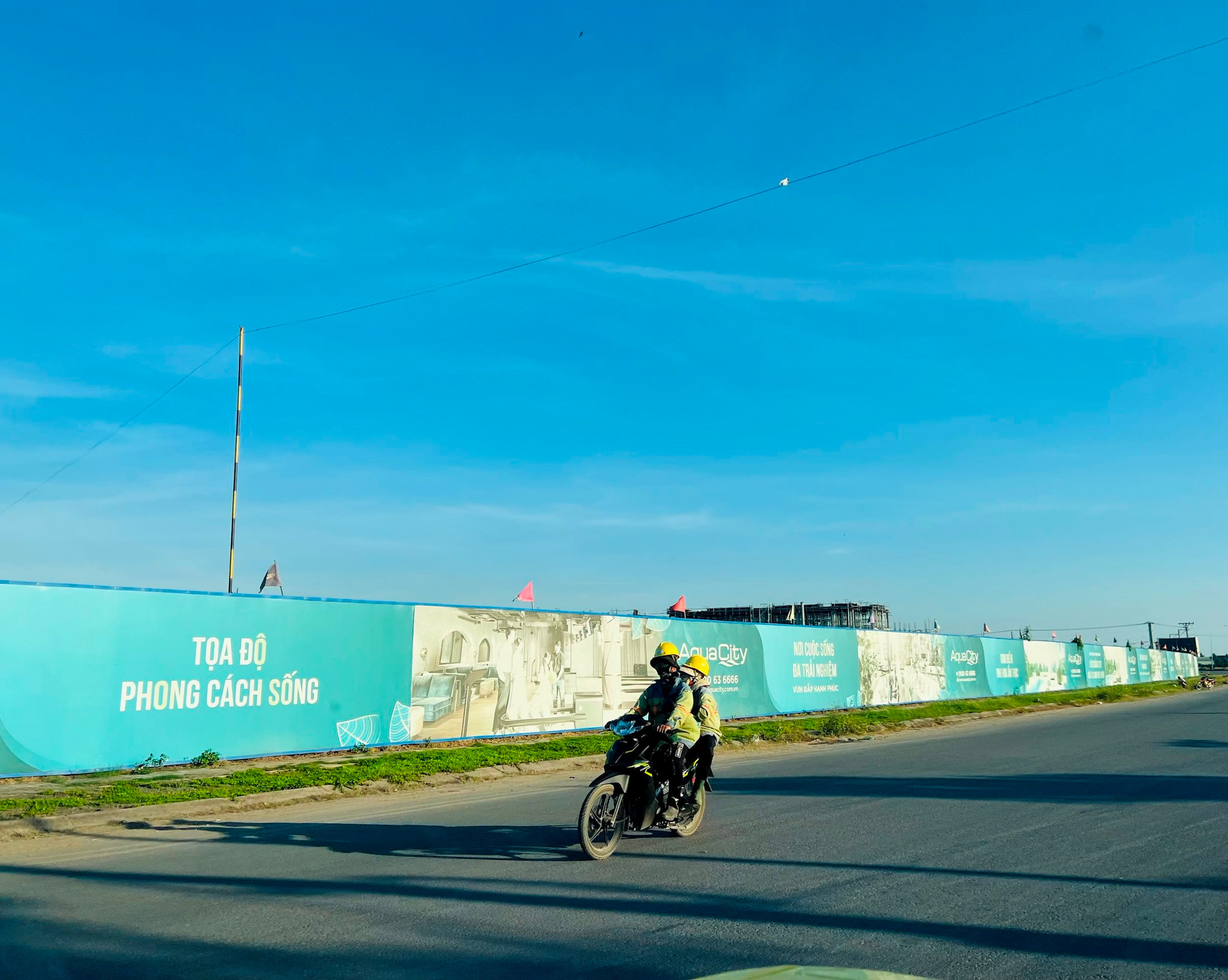 Giá căn hộ sơ cấp tại TP. Hồ Chí Minh chưa có dấu hiệu "hạ nhiệt"