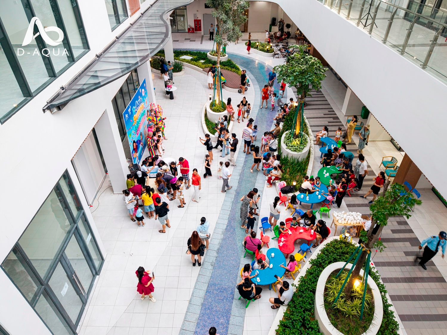 Shop thương mại hưởng lợi từ những hoạt động cộng đồng
