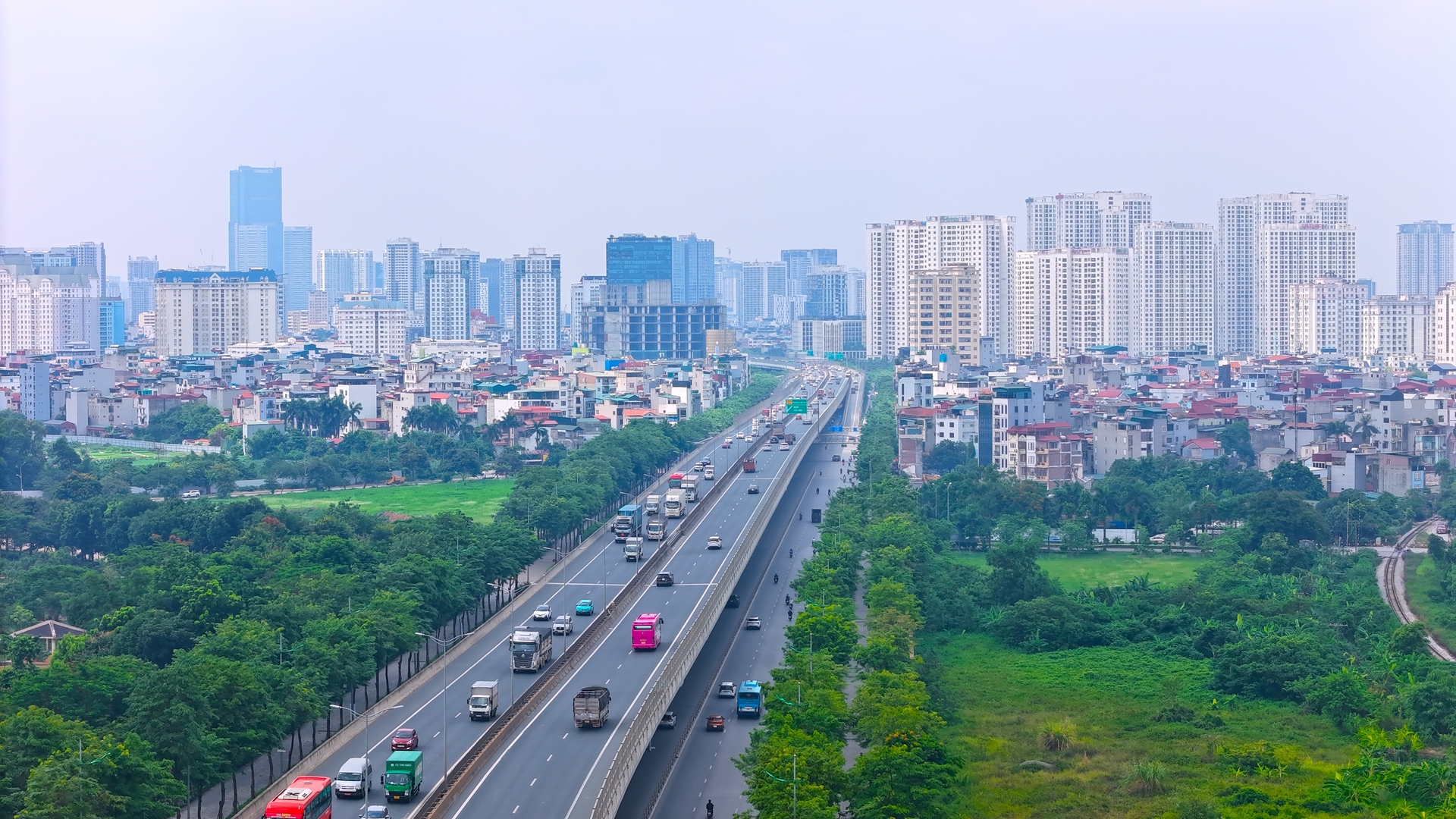 Nguồn cung căn hộ Hà Nội đạt đỉnh, thanh khoản hạ nhiệt